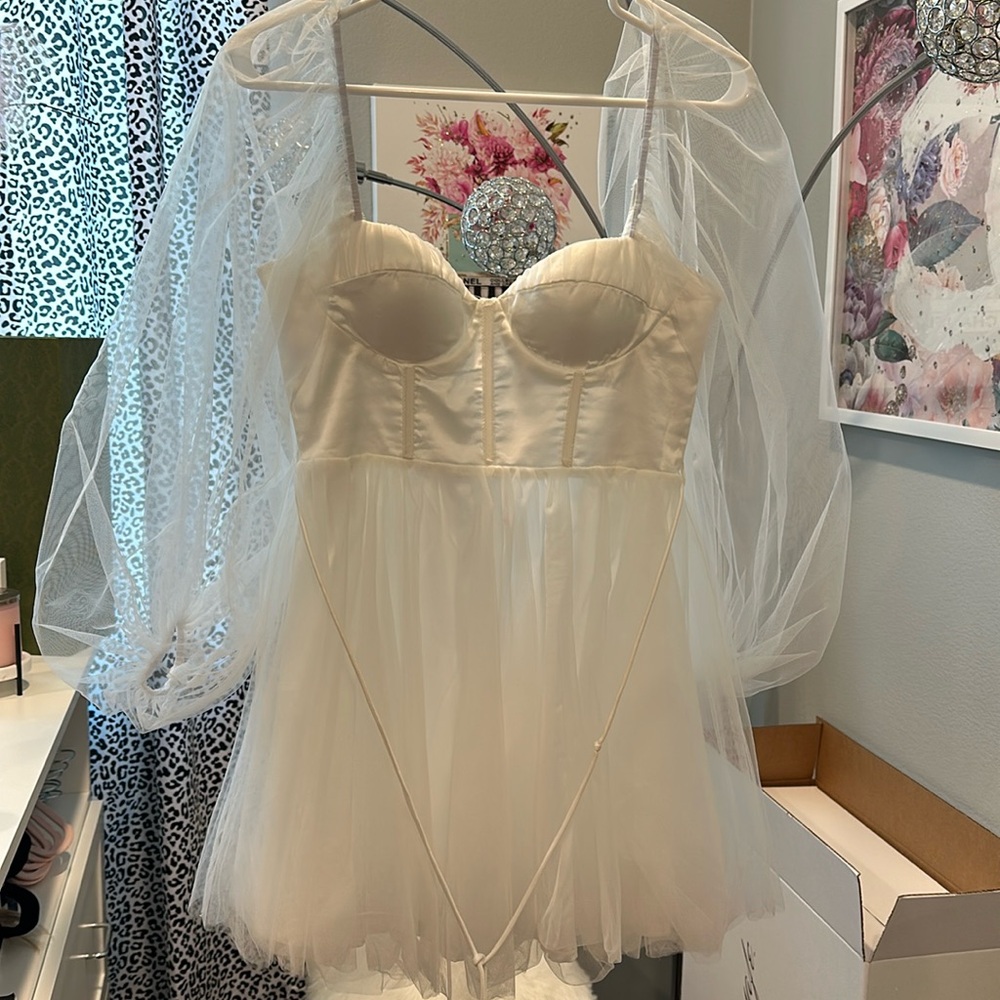 Women white dress
